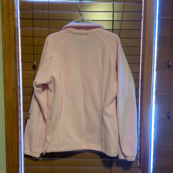 Soft pink fleece Columbia breast cancer jacket - Picture 3 of 3